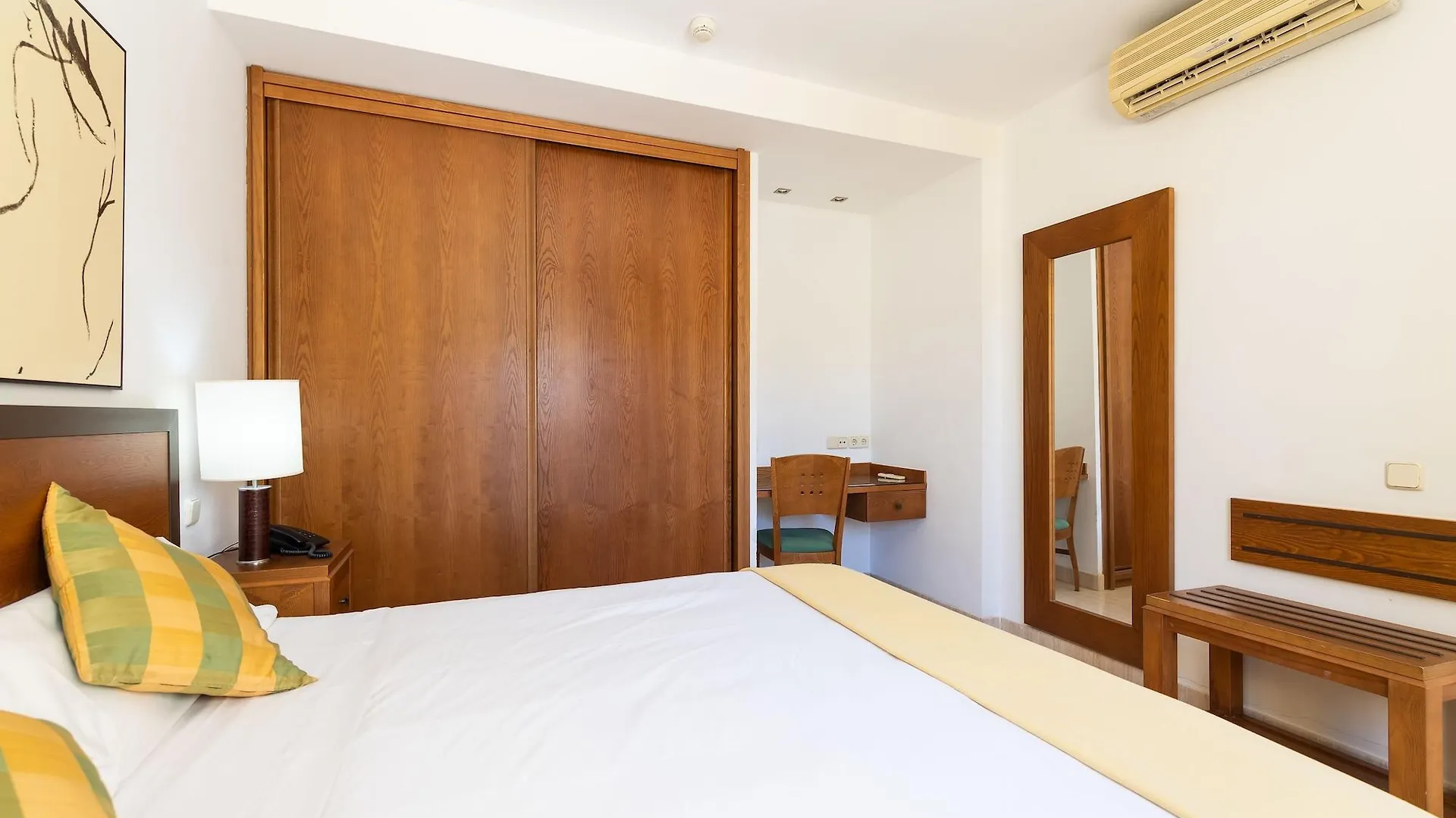 Aparthotel Holiday Club Sol Amadores Puerto Rico
