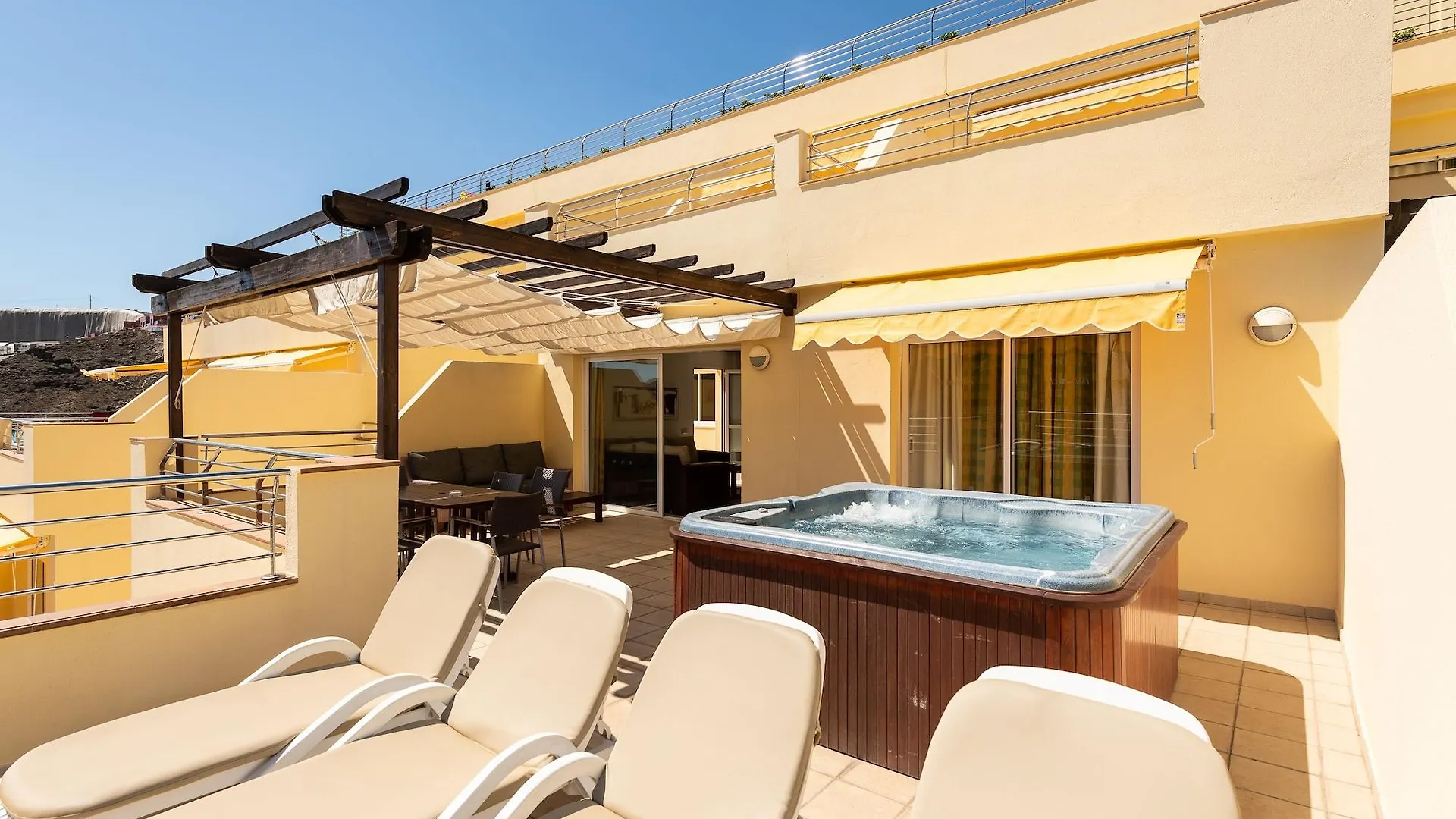 Holiday Club Sol Amadores Puerto Rico