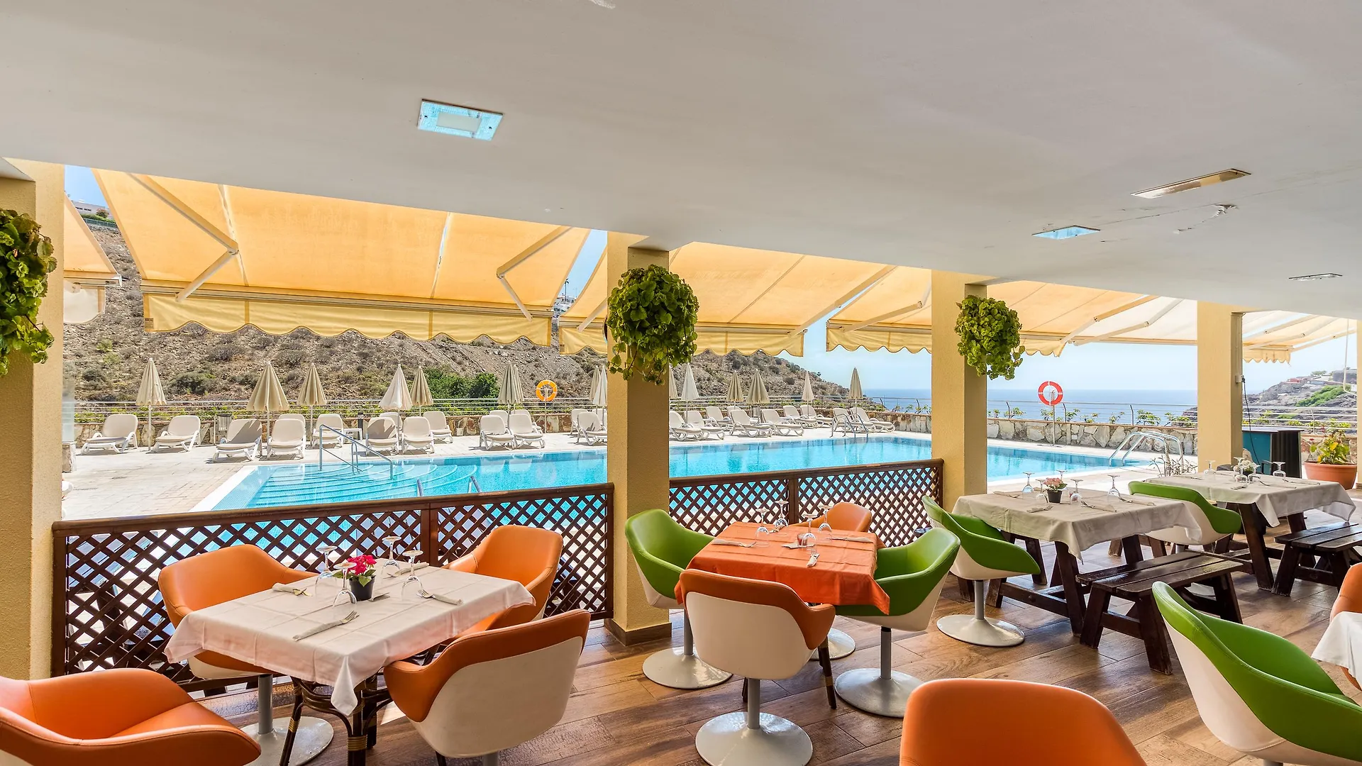 Apartahotel Holiday Club Sol Amadores Puerto Rico
